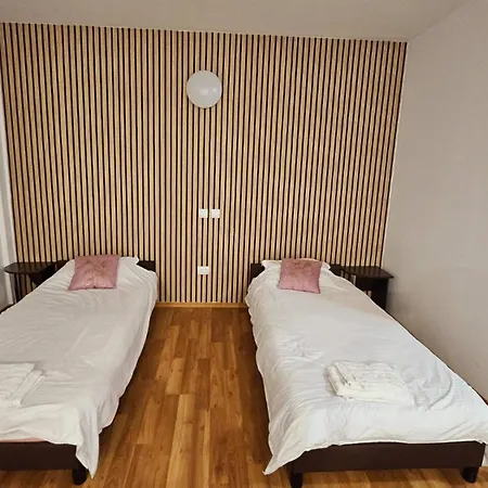 Apartamente Elegante In Regim Hotelier Iasi Exterior photo